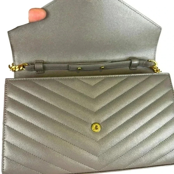 Yves Saint Laurent YSLwalllet on chain wok - Picture 6 of 16